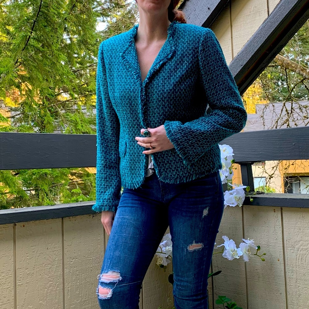 Vintage J. Marco Tweed blue turquoise blazer Sz M fringe trim lines like New